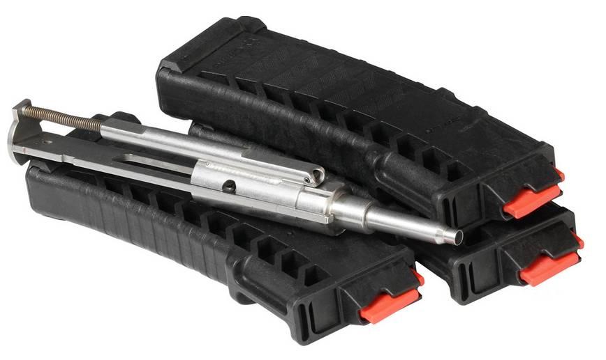 CMMG Bravo .22lr Conversion Kit w/ 3- 25rd Black Polymer Magazines